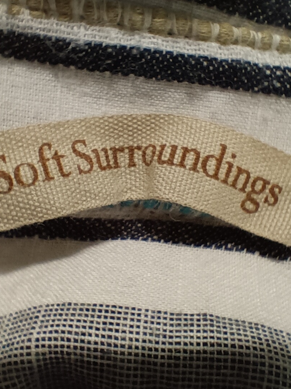 Soft Surroundings Size 1X Gray White Striped Embroidered Aruba Boho Tunic - Picture 11 of 13